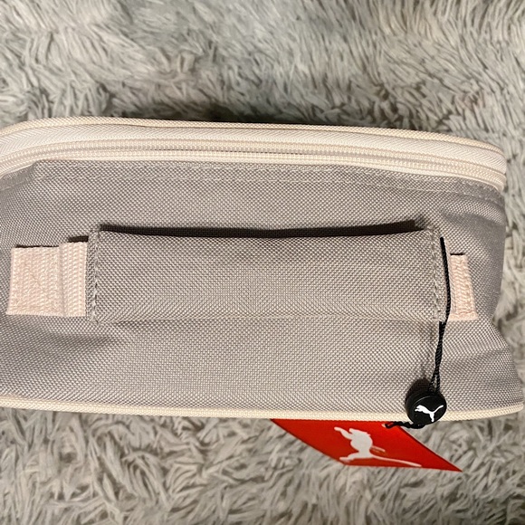 🛑SOLD* Puma FormStripe LuNch Box Pink/Grey 9” - Picture 4 of 5